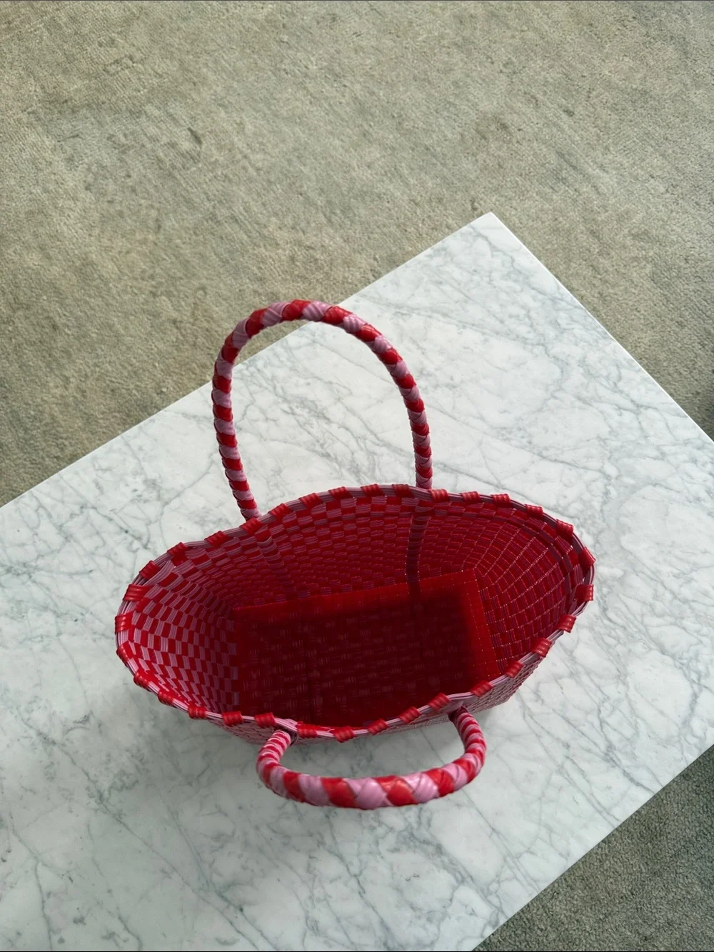 Plastic weave basket bag
